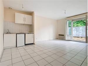 studio à la vente -   10000  TROYES, surface 30 m2 vente studio - UBI474067889